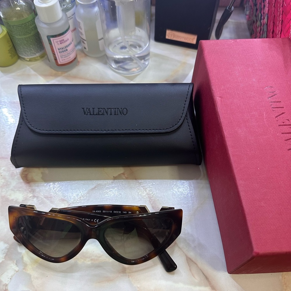 Valentino sunglasses